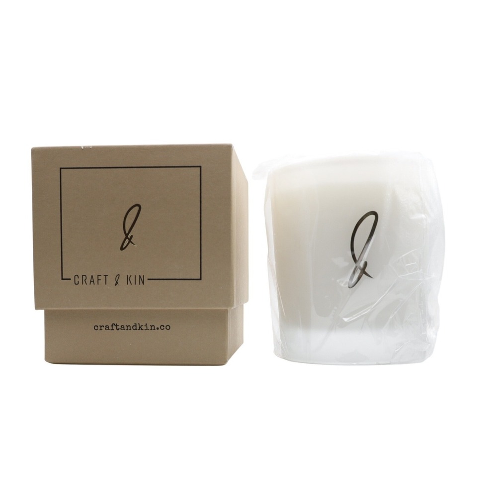 CRAFT & KIN - Premium Soy Candle - Lavender & Eucalyptus - 8 oz